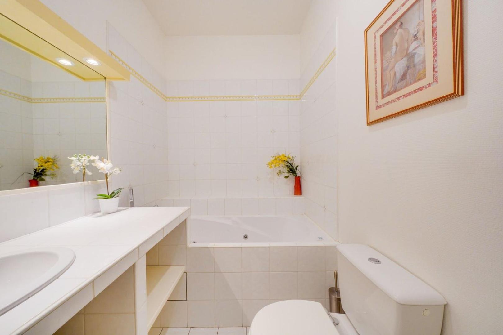 Lovely Apartment With Exceptional Terrace 波尔多 外观 照片